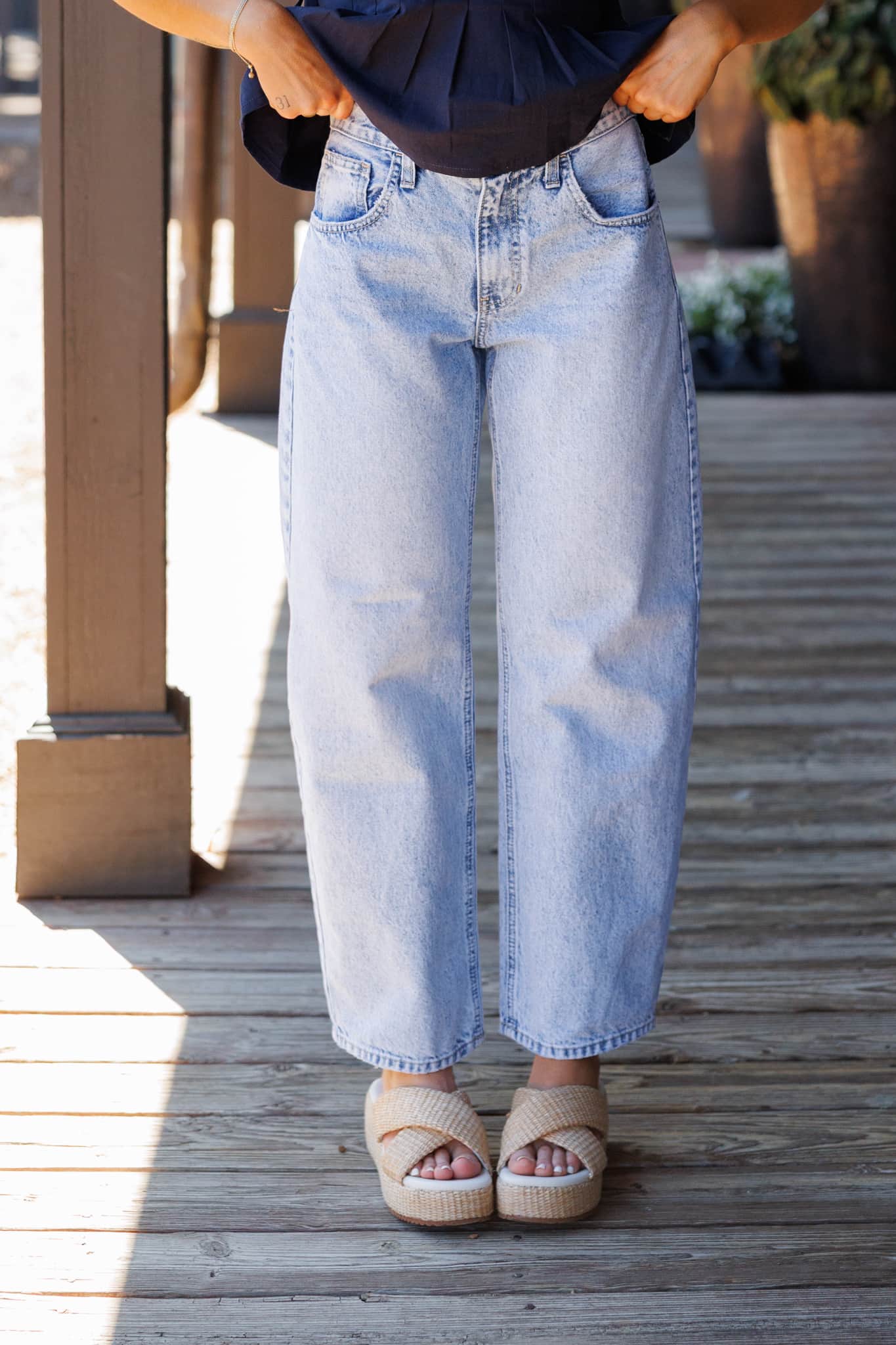 Just Black Laidback Barrel Jean