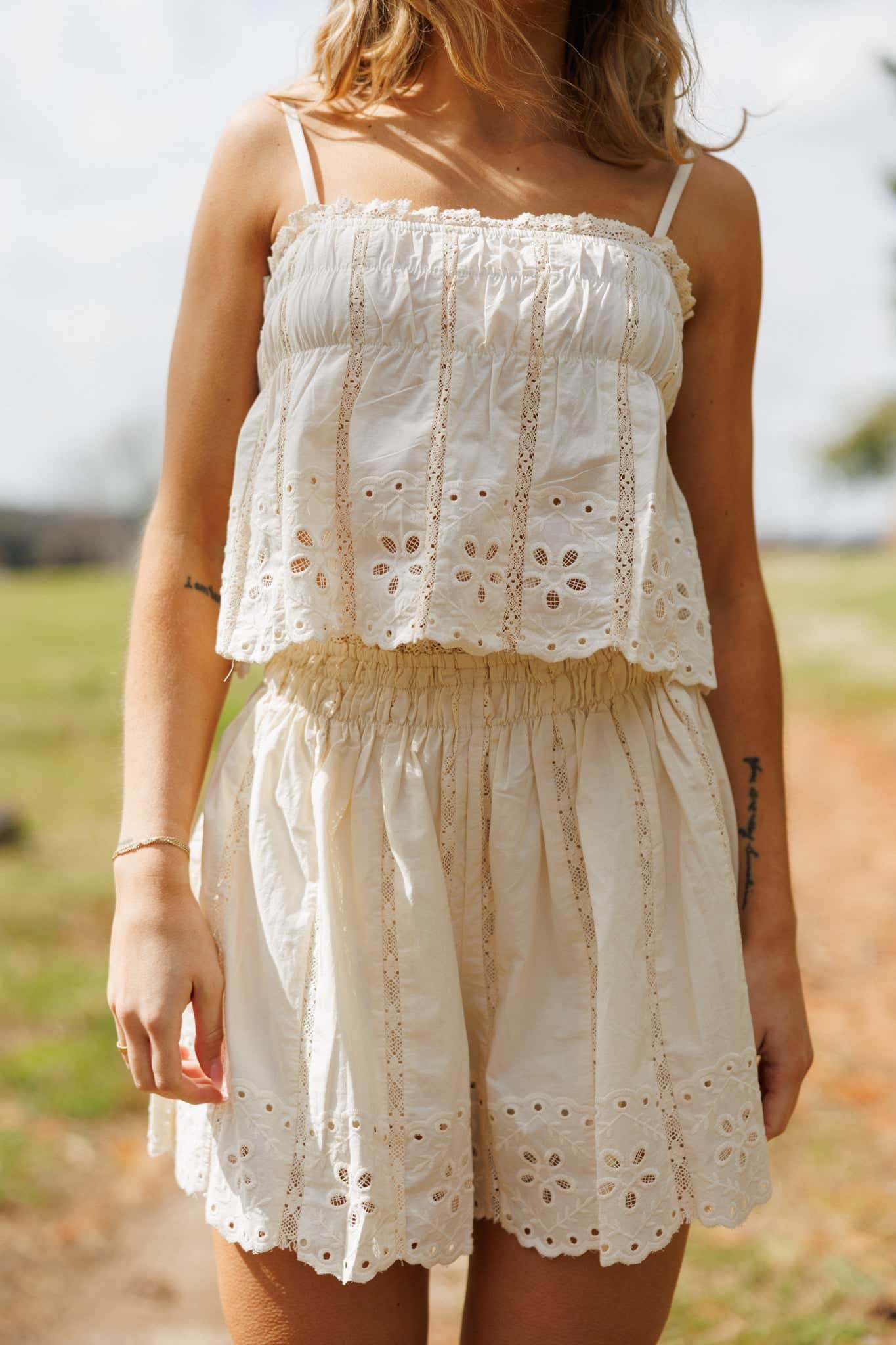 Magnolia Road Top