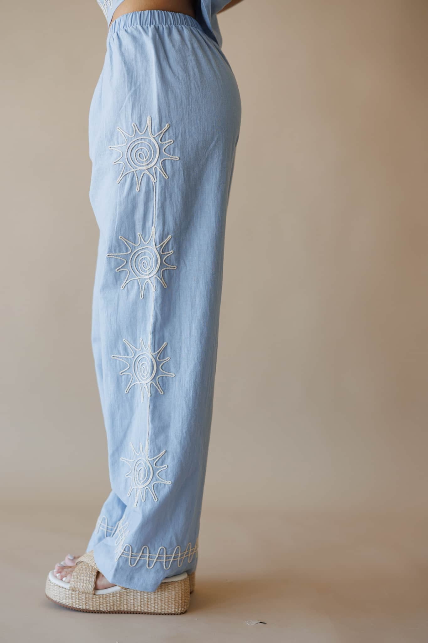 Seaside Sketch Embroidered Pants