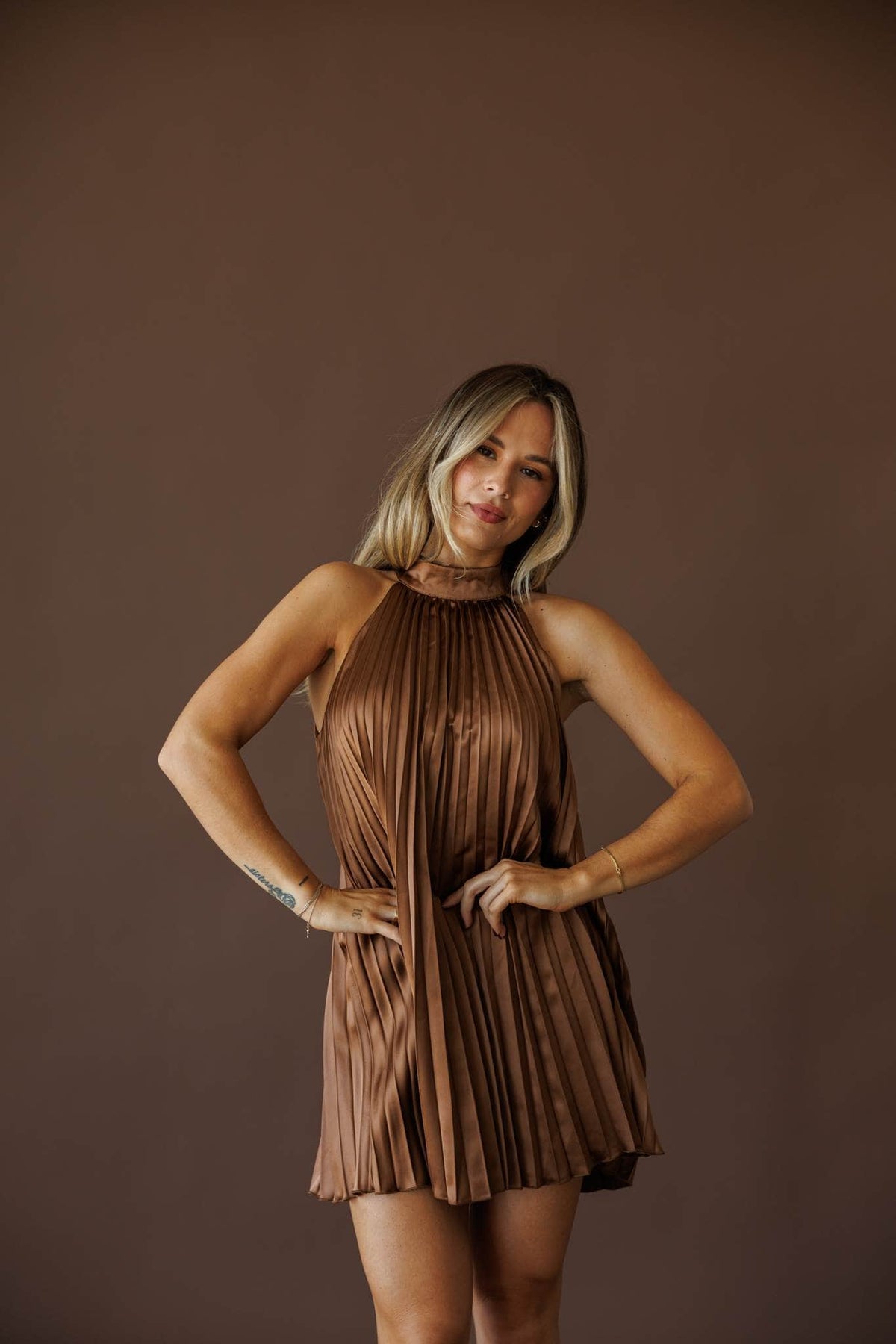 Bow detail mini dress