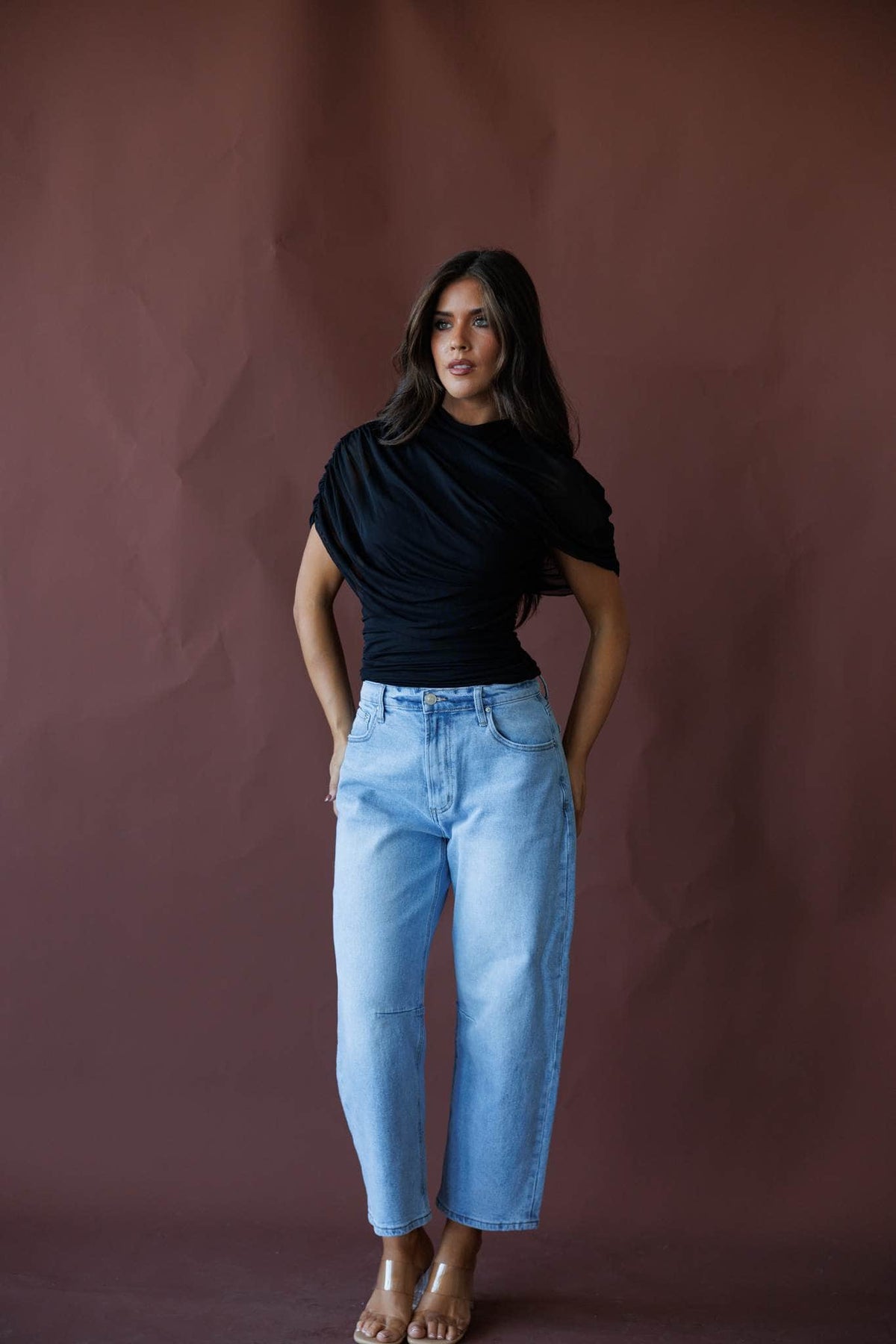 Light wash barrel leg jeans
