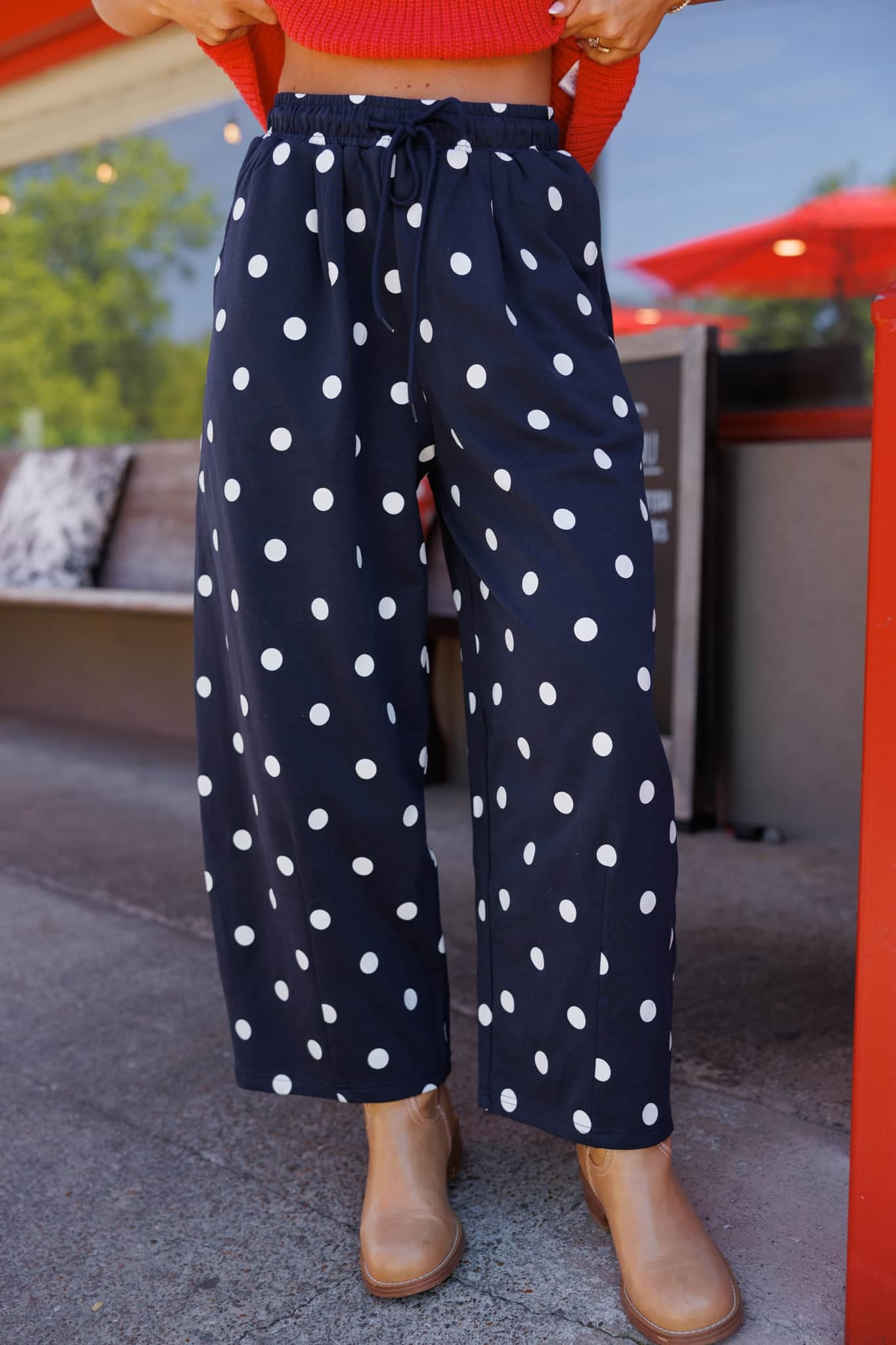 navy-white