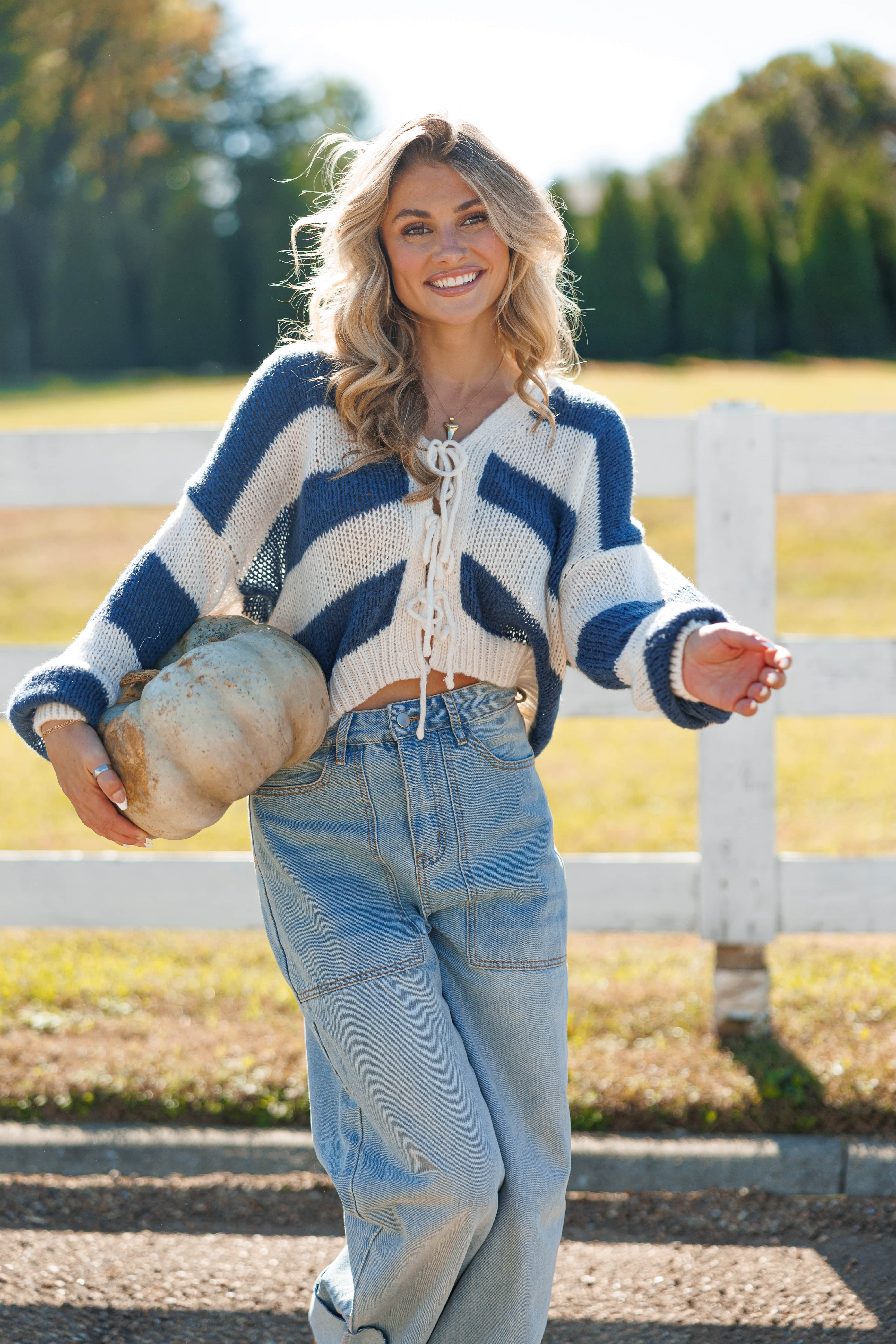 cream navy