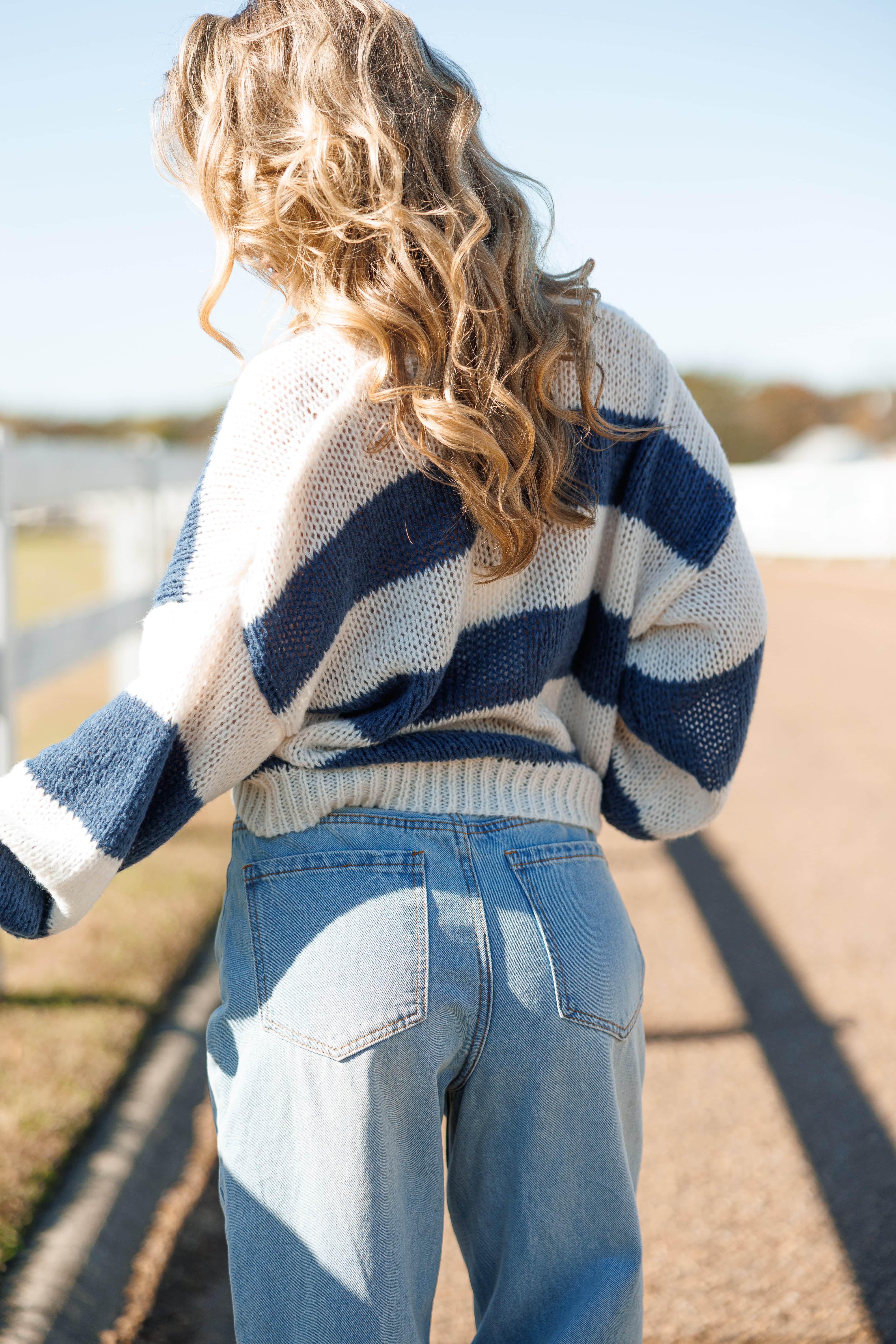 cream navy