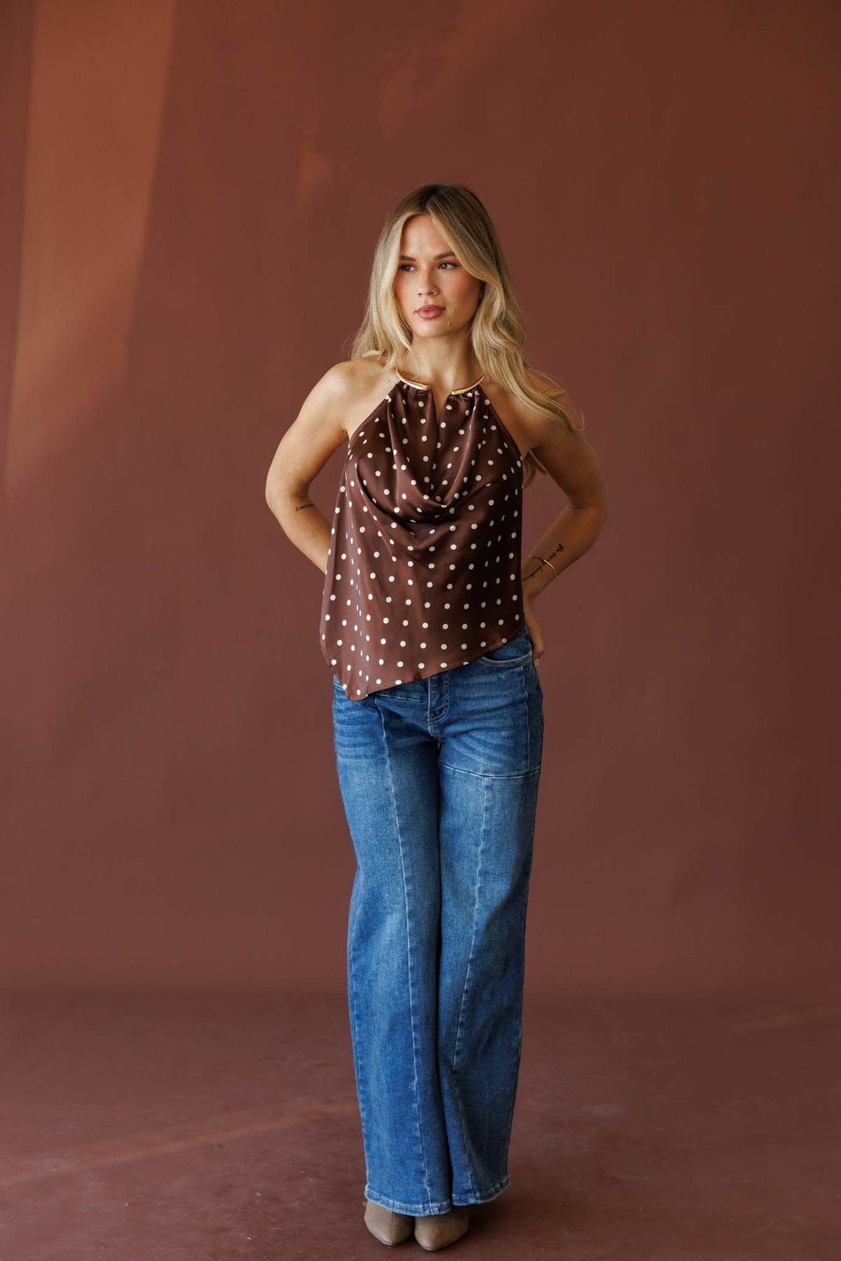 Brown and white top, front view