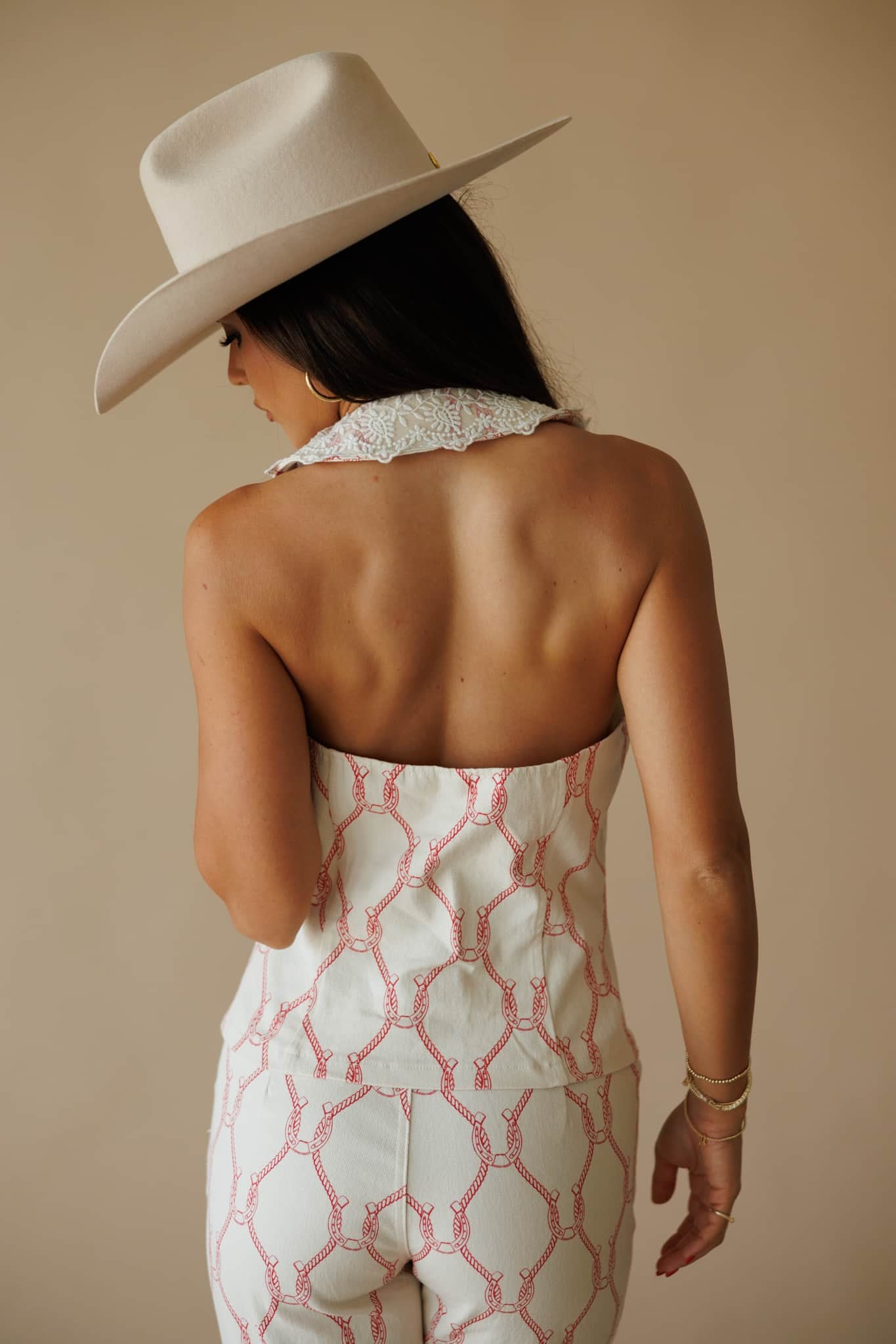 Lace Trim Horseshoe Top