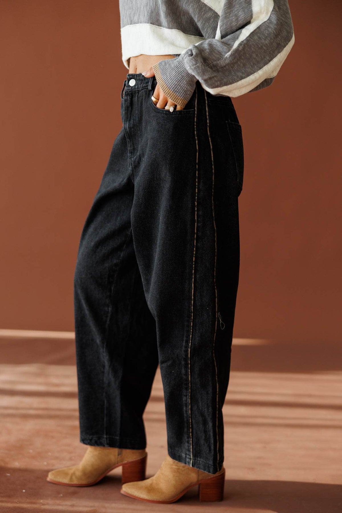 Black Leopard Piping Detail Barrel Jean in black, front close-up of the barrel leg