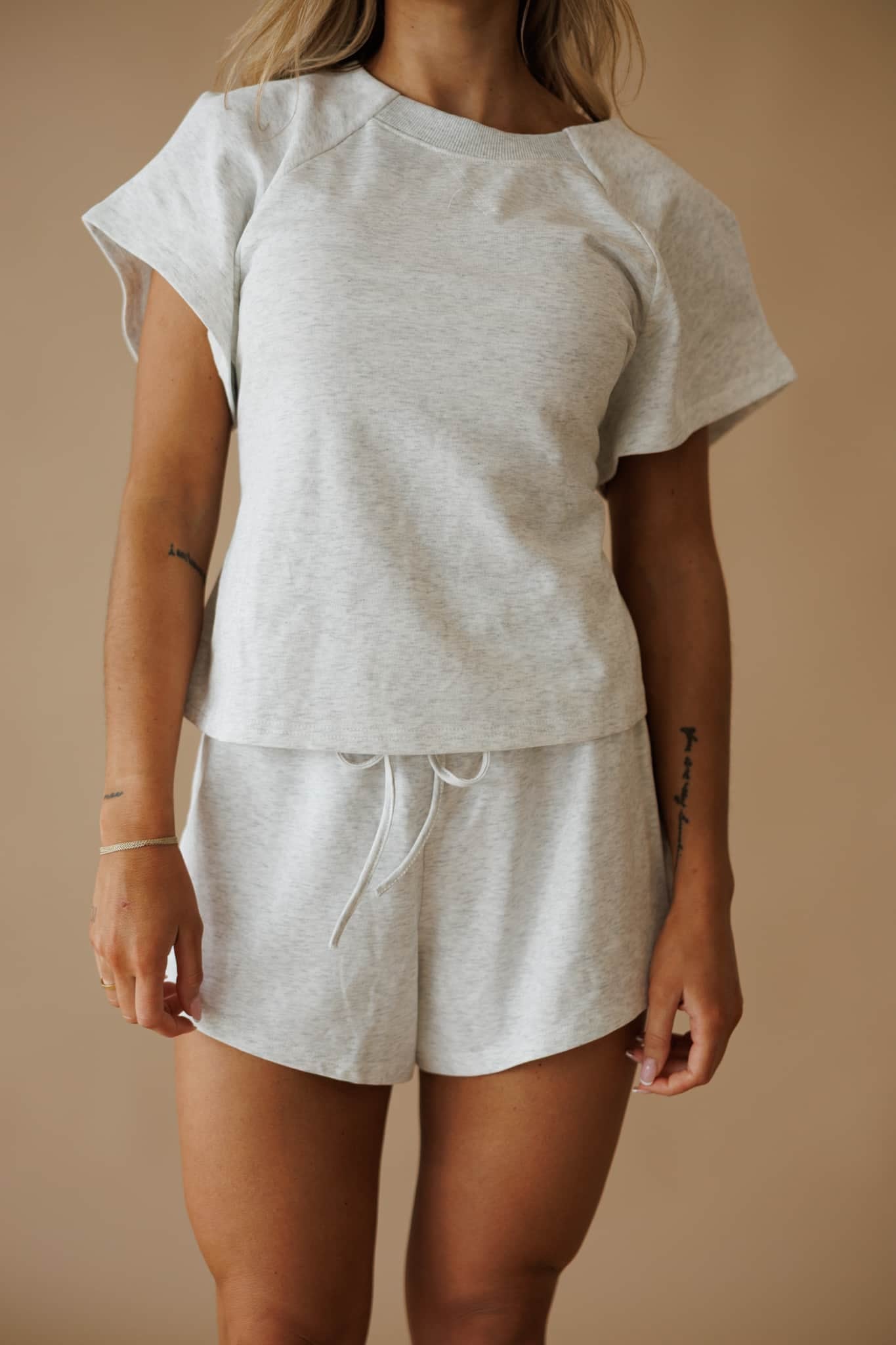 [Pre-Order!] Low Effort Top