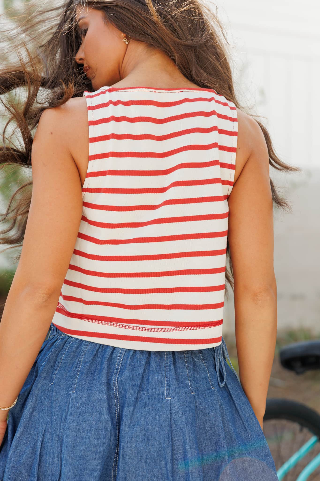 Red Ribbon Tank