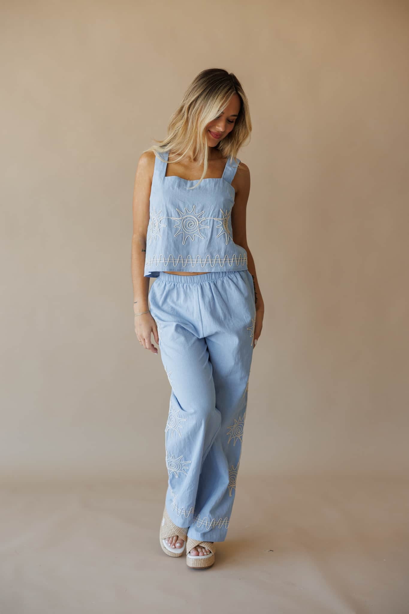 Seaside Sketch Embroidered Pants