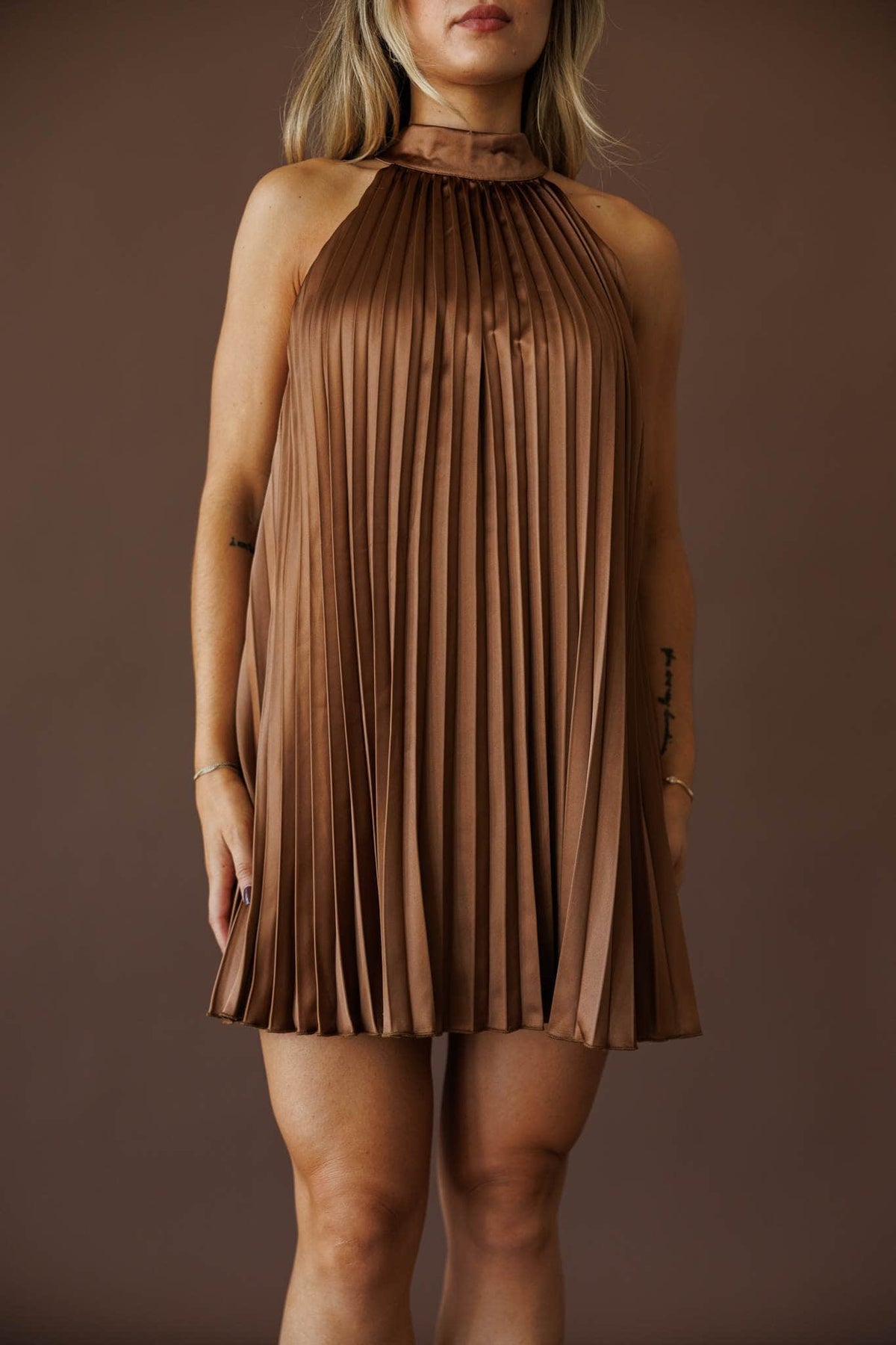 Bow detail mini dress