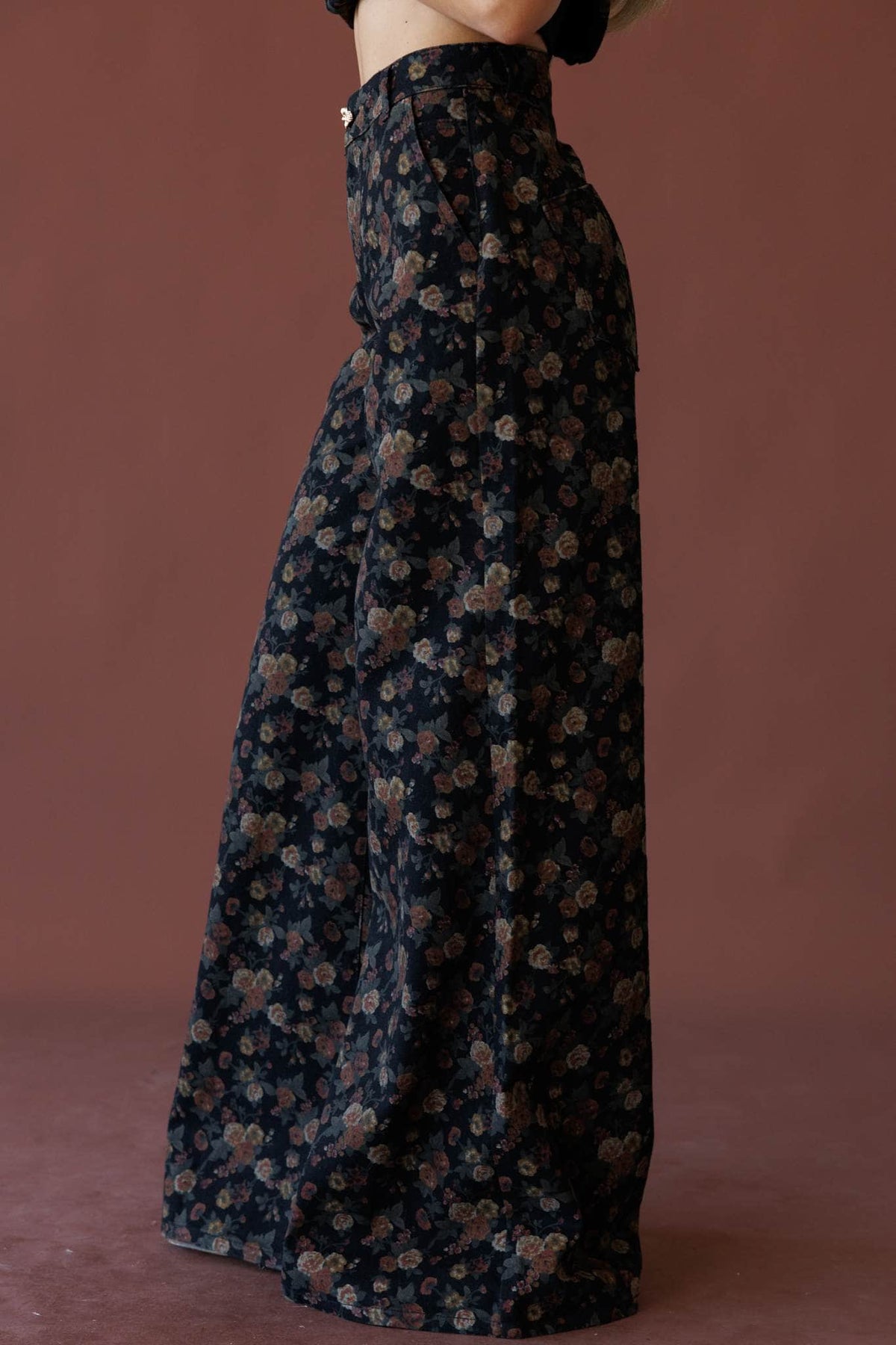 Multicolour floral pants