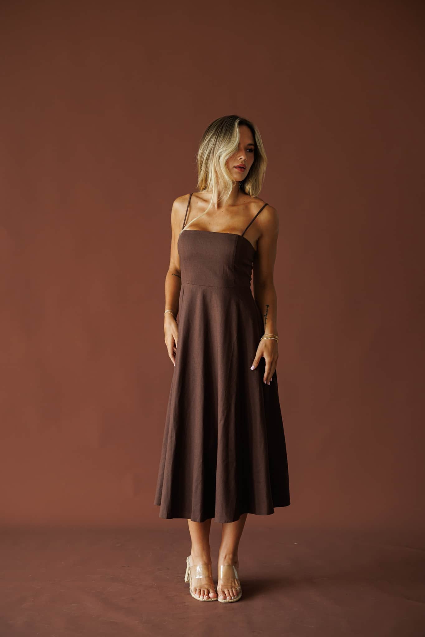 [Pre-Order!] August Lane Linen Dress