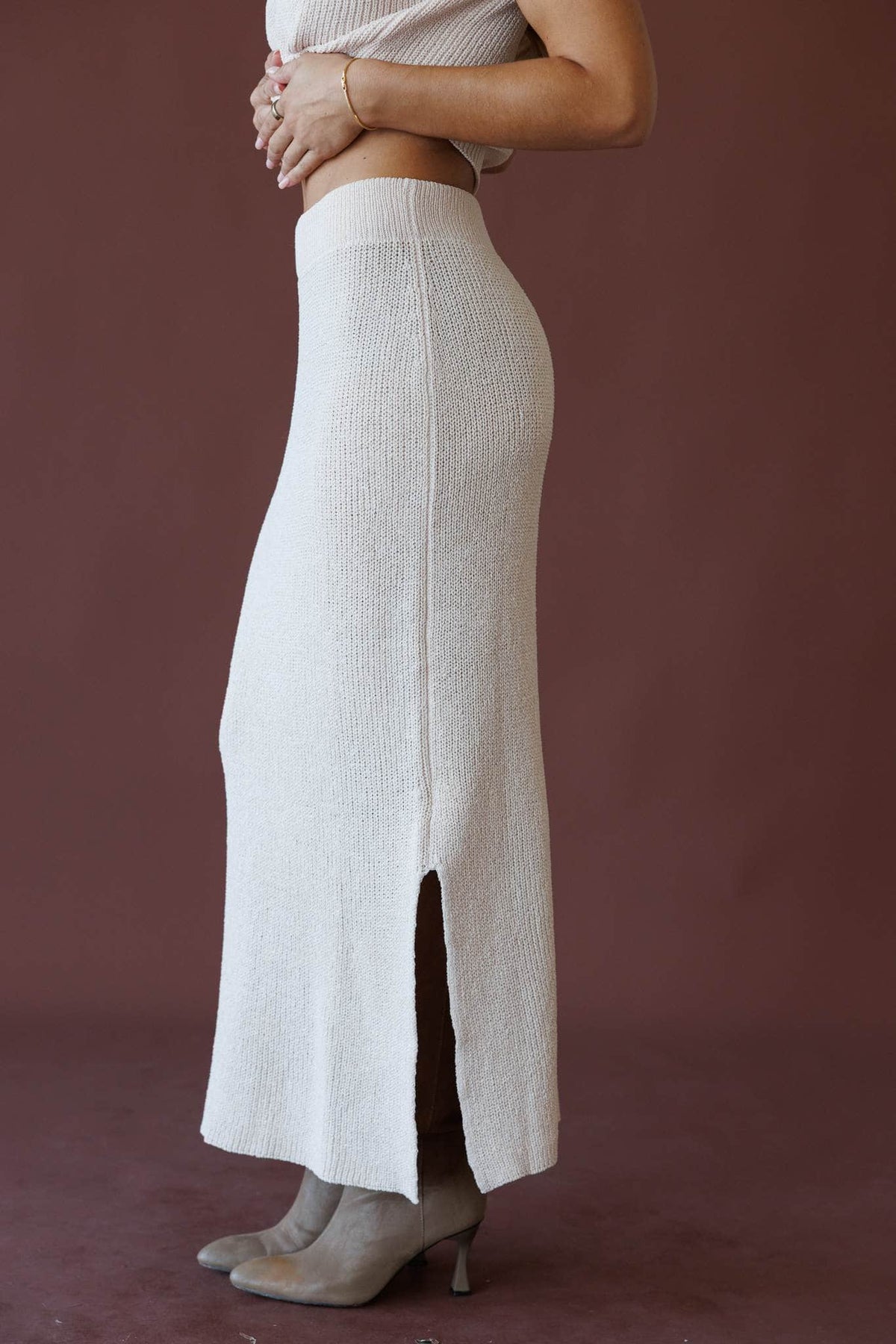 Tan knit skirt