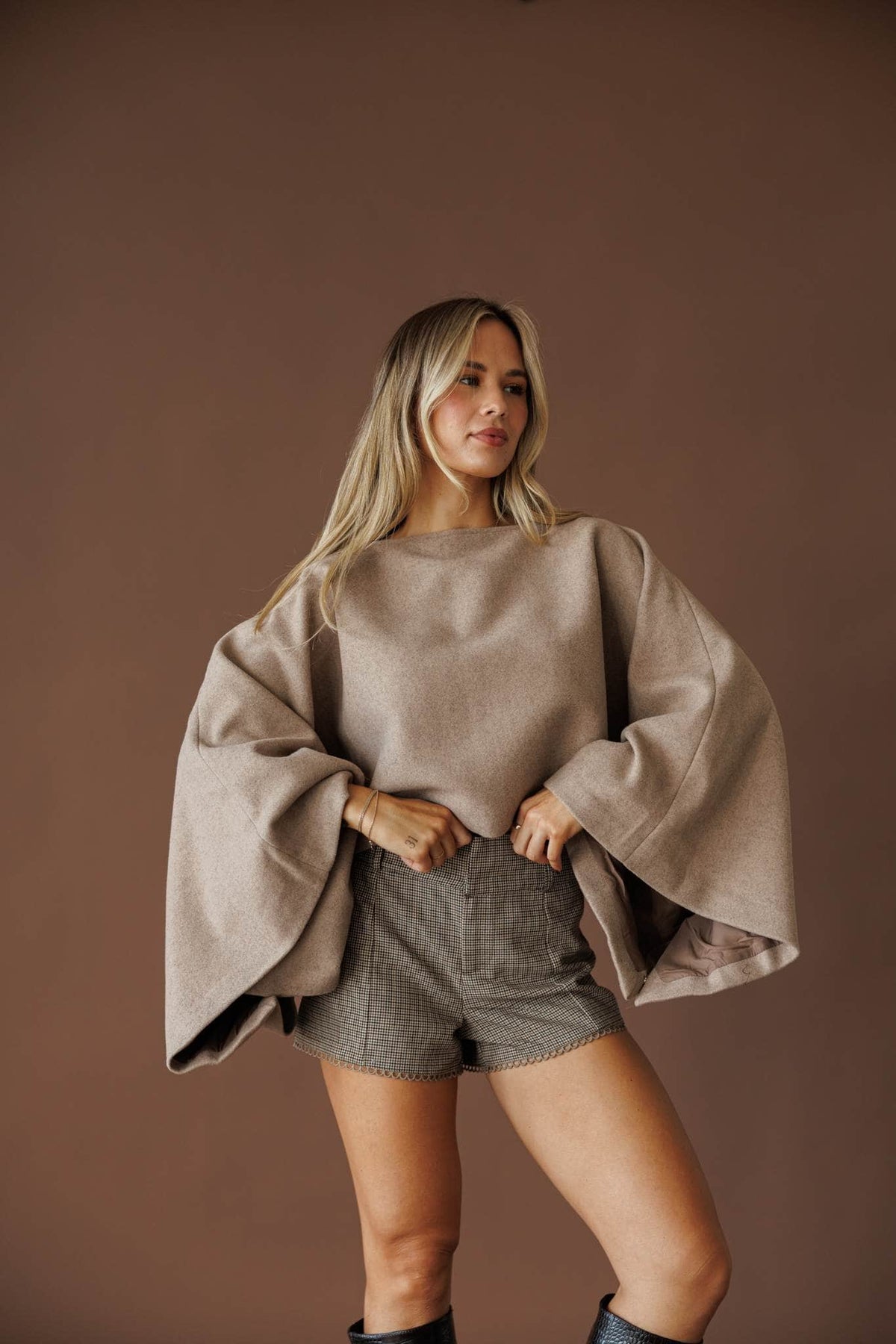 Cape sleeve top