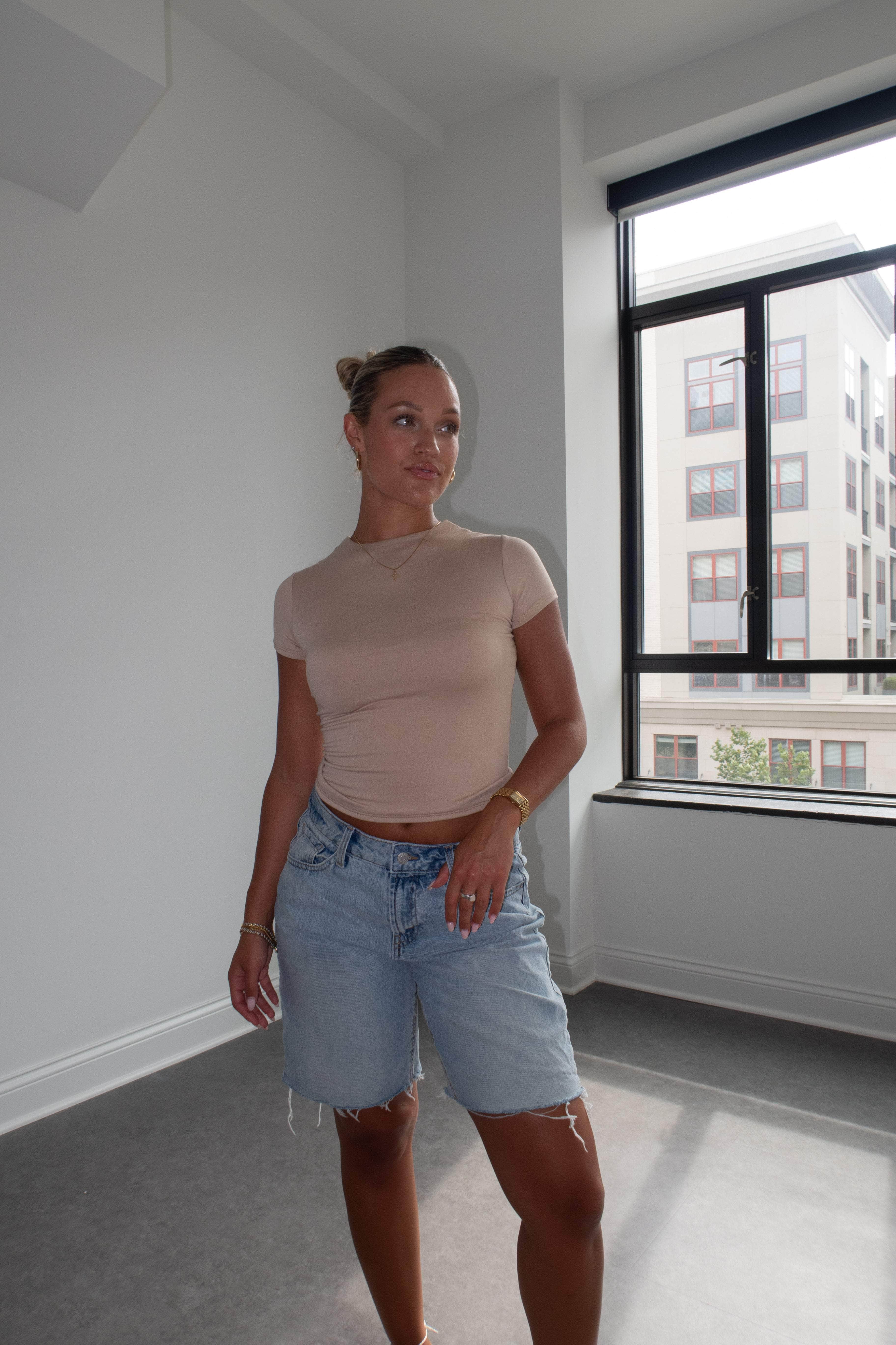 beige