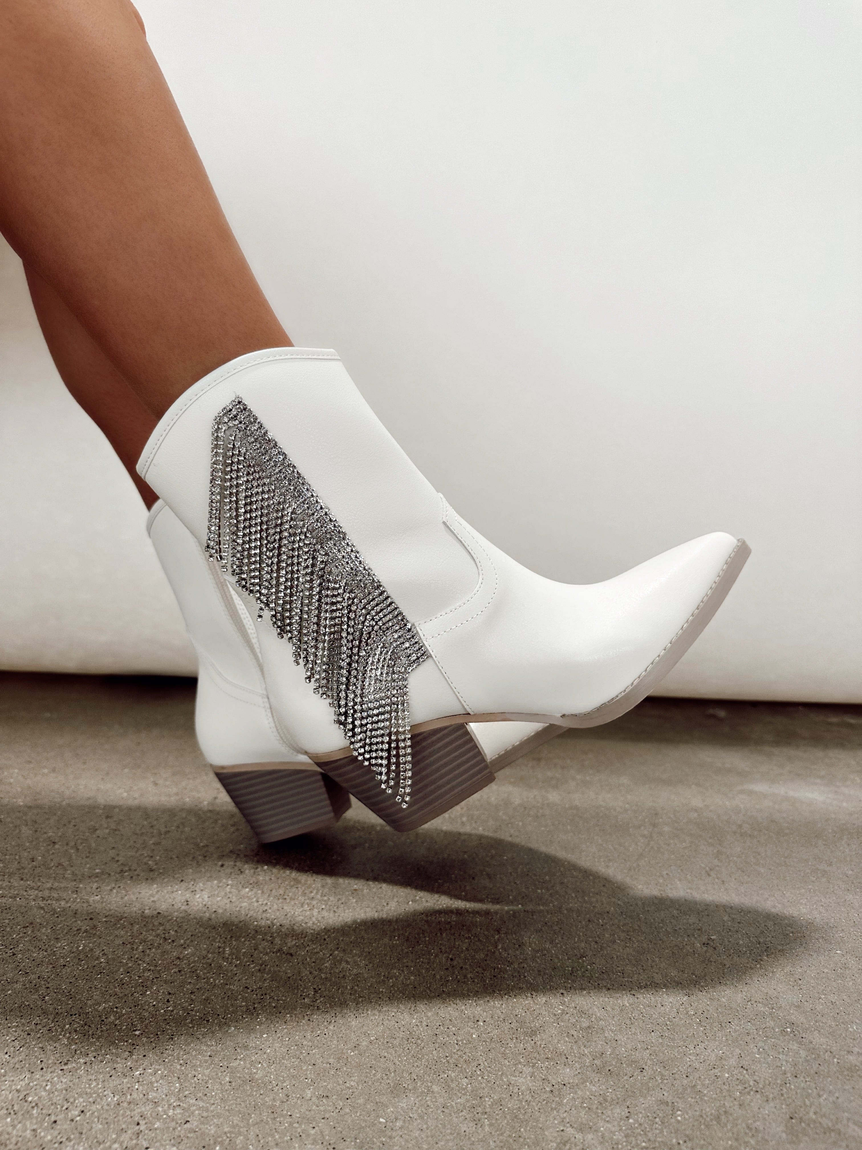 White Glitz And Glam Boot Free Soul